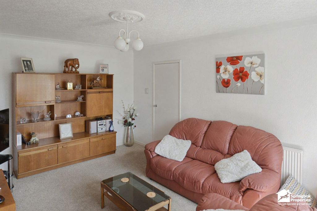 Property photo 2 of 12 Image 1