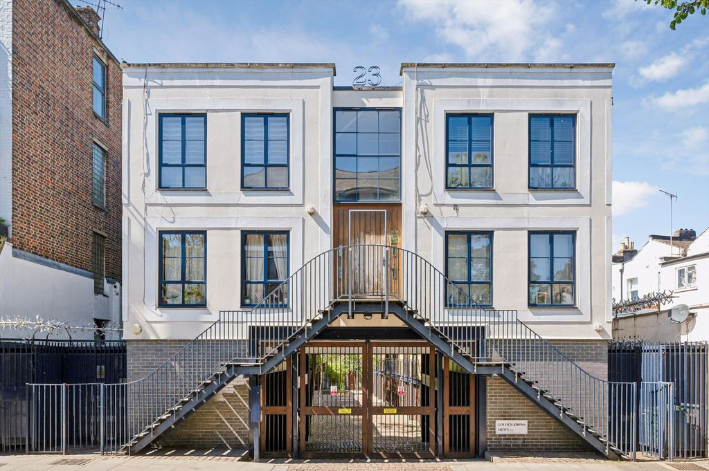 Property photo 1 of 16 Image