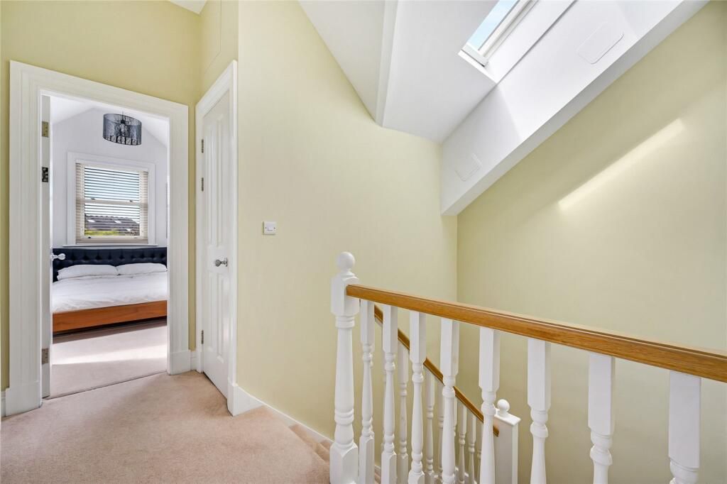 Property photo 3 of 3