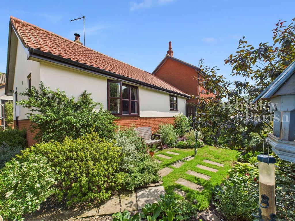 Property photo 2 of 16