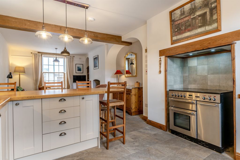 Additional image 9 of 6 bed end terrace house for saleBridge Street, Chepstow, Monmouthshire NP16