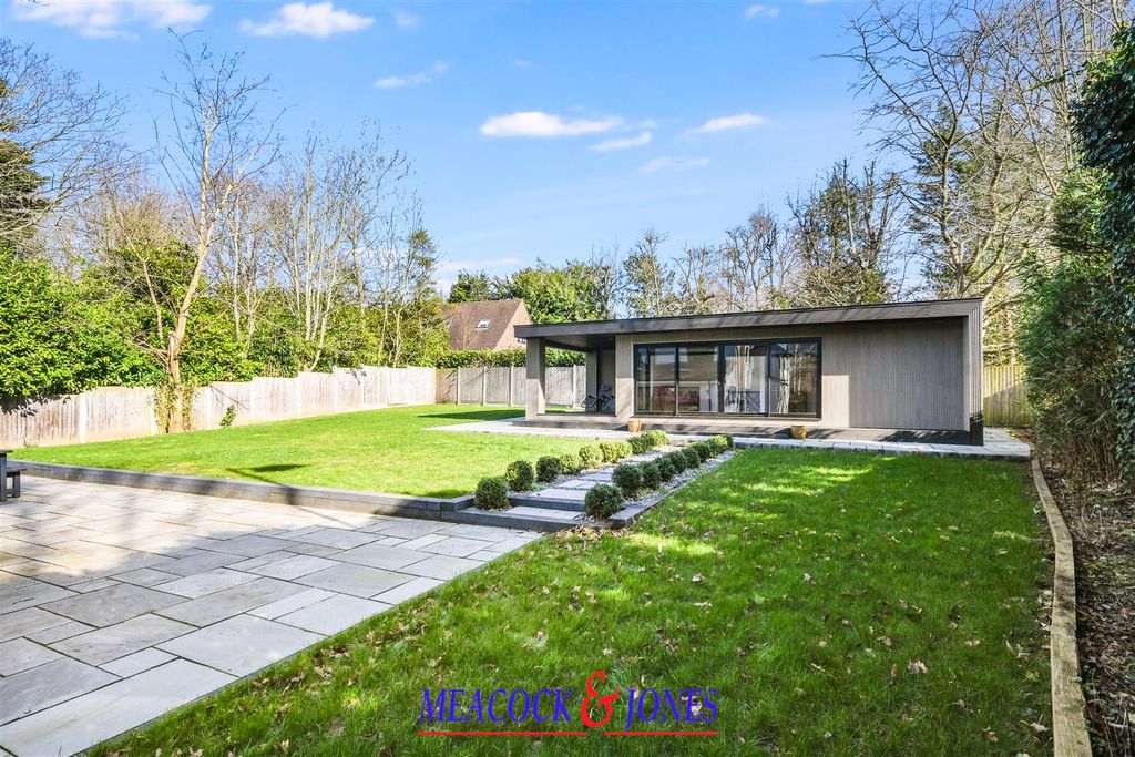 Additional image 36 of 5 bed detached house for saleSilver Birches, Hutton, Brentwood CM13