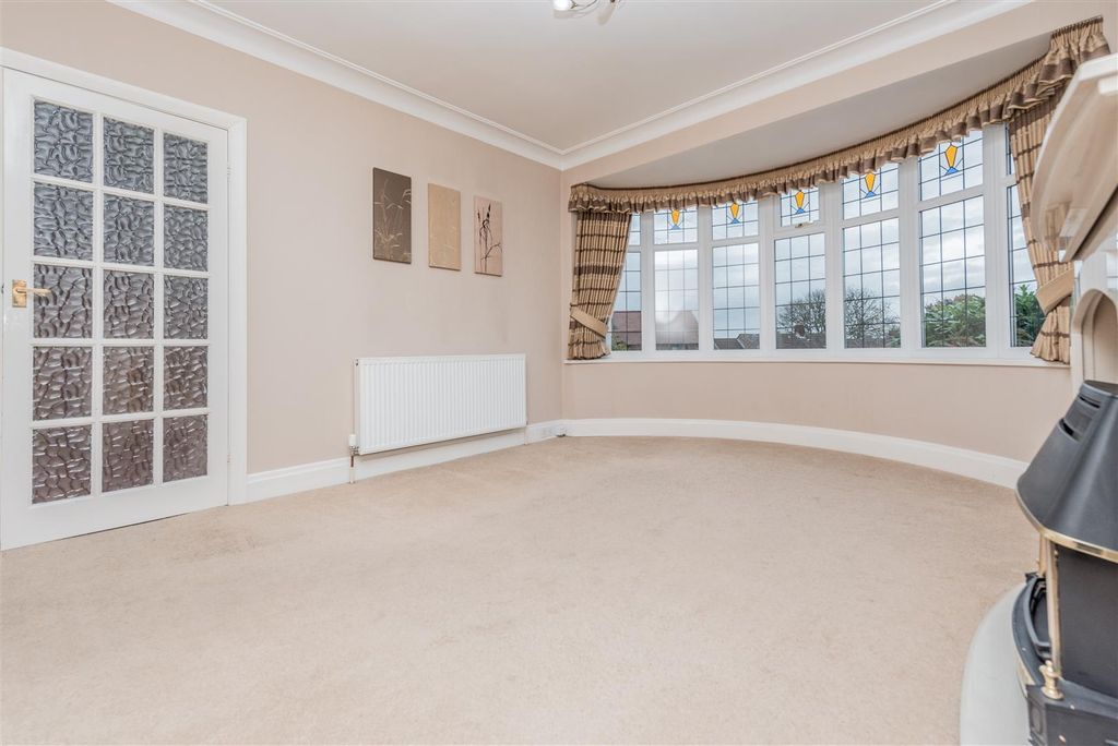 Property photo 2 of 35 Living Room: