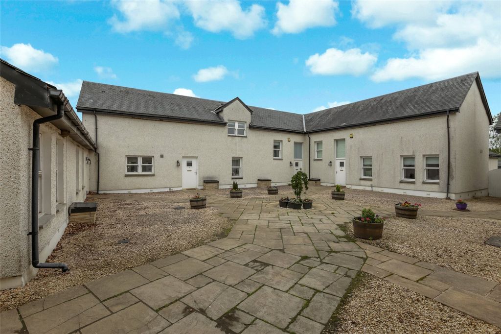 Property photo 1 of 28 Picture No. 29