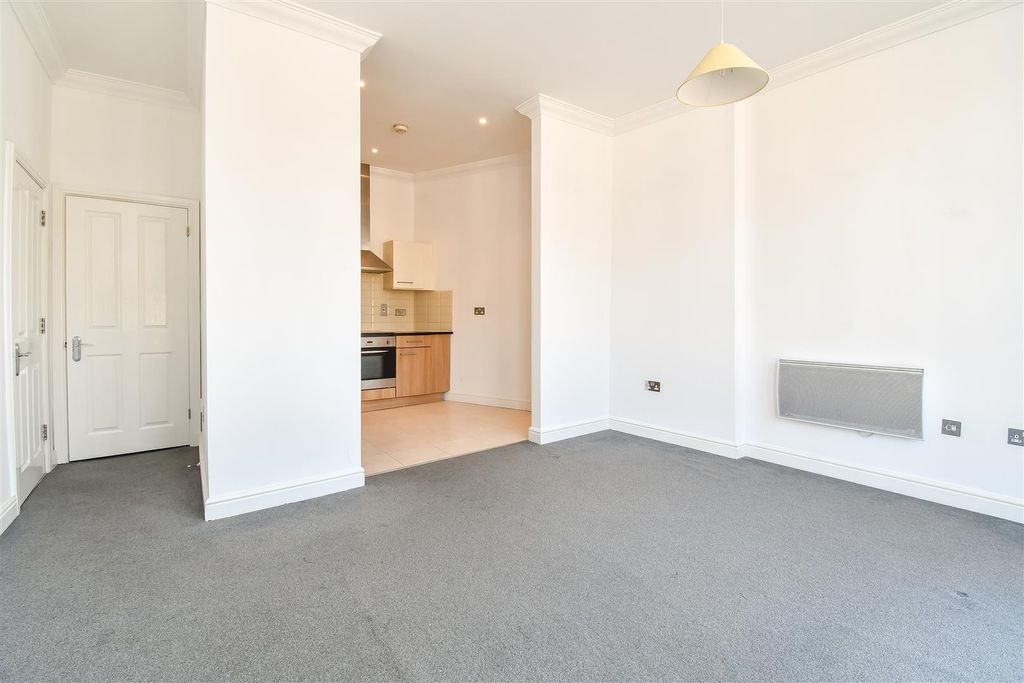 Additional image 6 of 1 bed flat for saleWindsor Court, Barry CF62