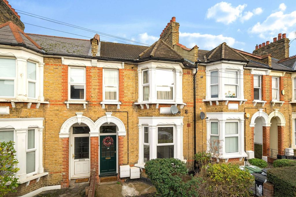 Property photo 2 of 15