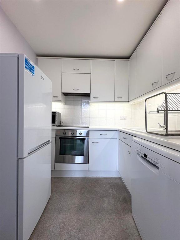 Property photo 3 of 7 0A97c518-d6Da-4c22-Aff2-973A383F16Bb.Jpg