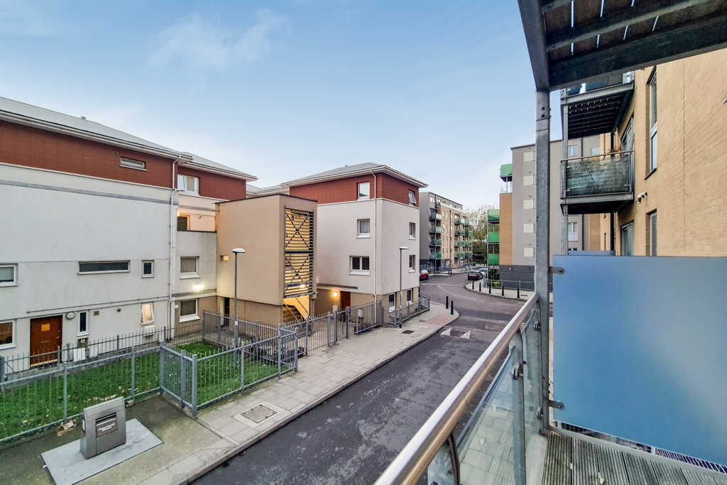 Property photo 3 of 10