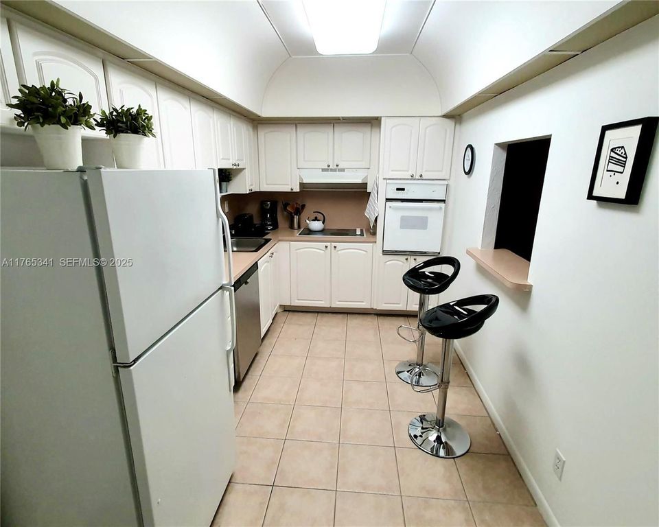 Property photo 2 of 21 <Alttext/>