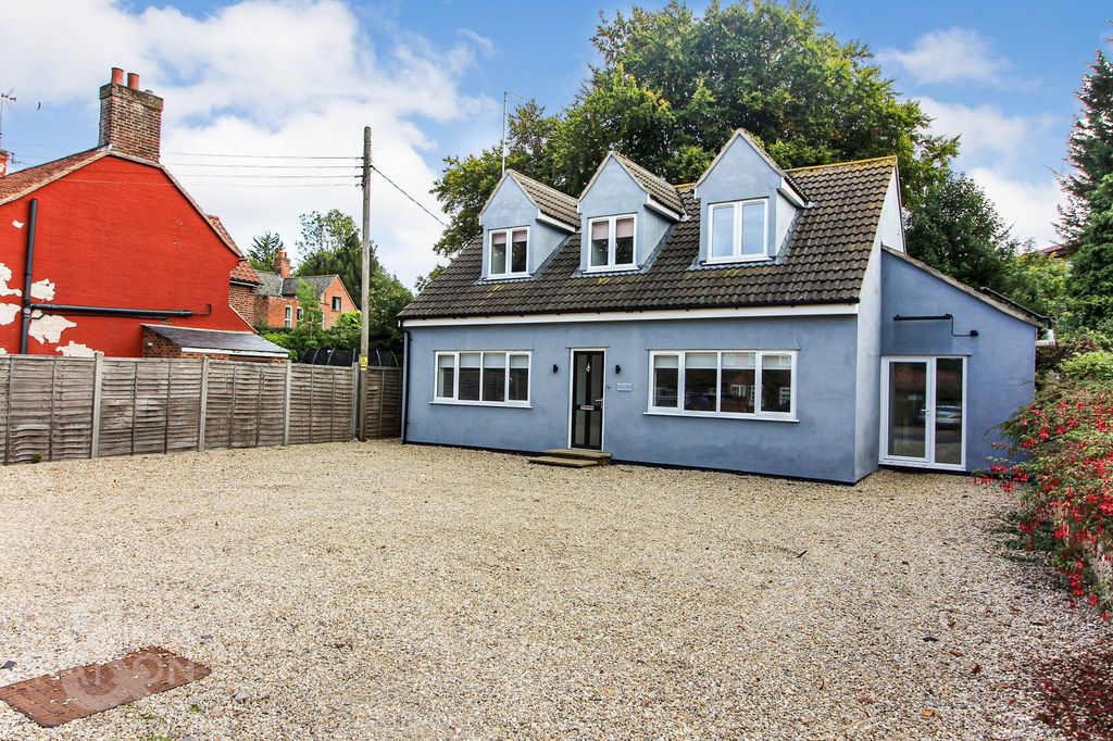 Property photo 1 of 24