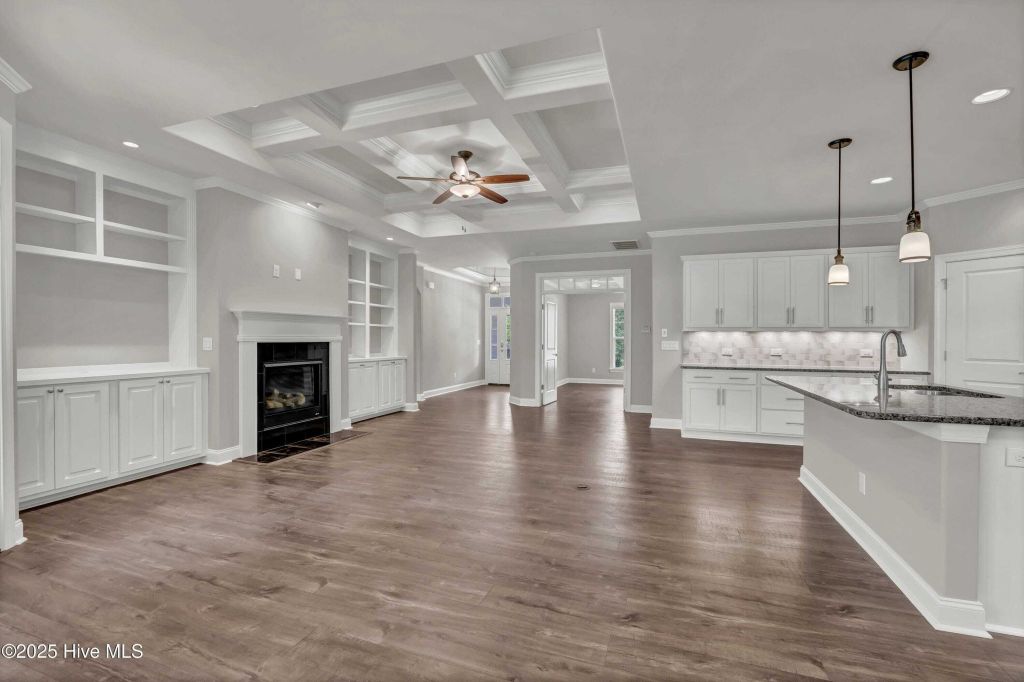 Property photo 3 of 31 <Alttext/>