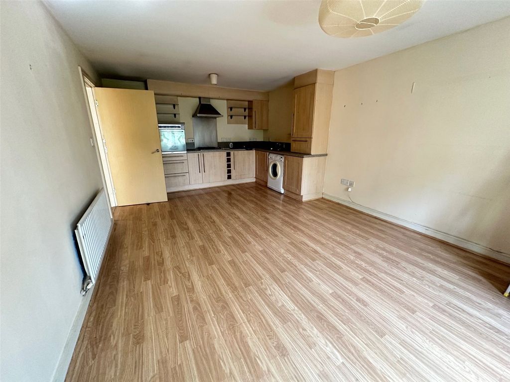 Property photo 3 of 9 Picture No. 07