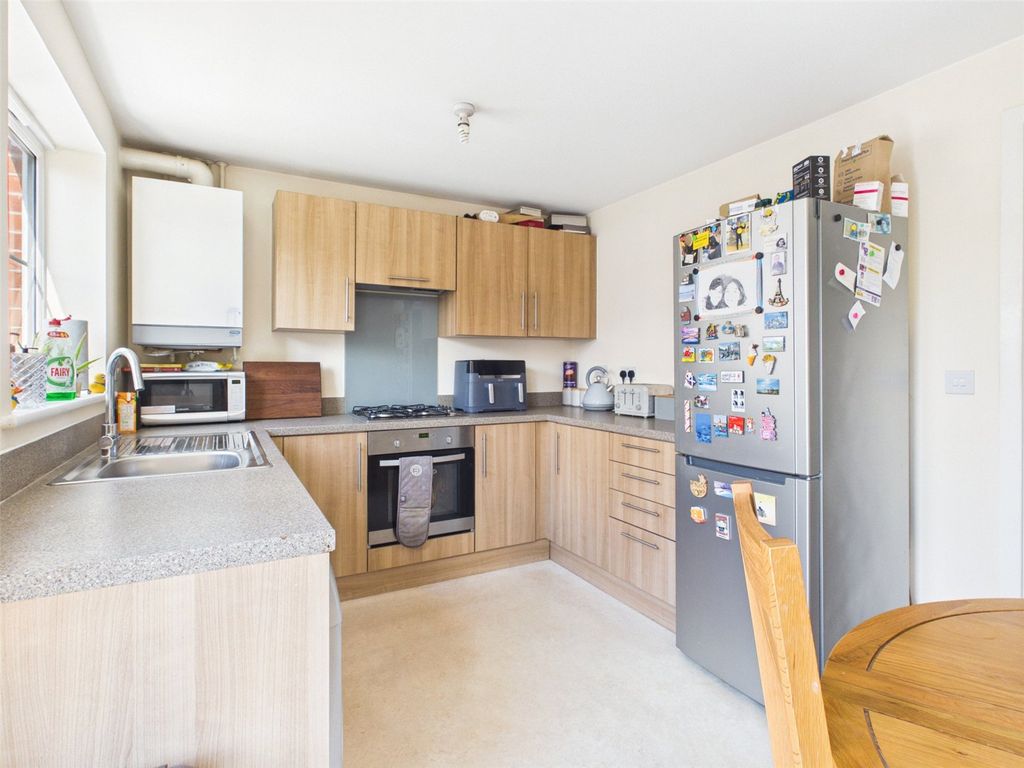 Property photo 3 of 13 Picture No. 13