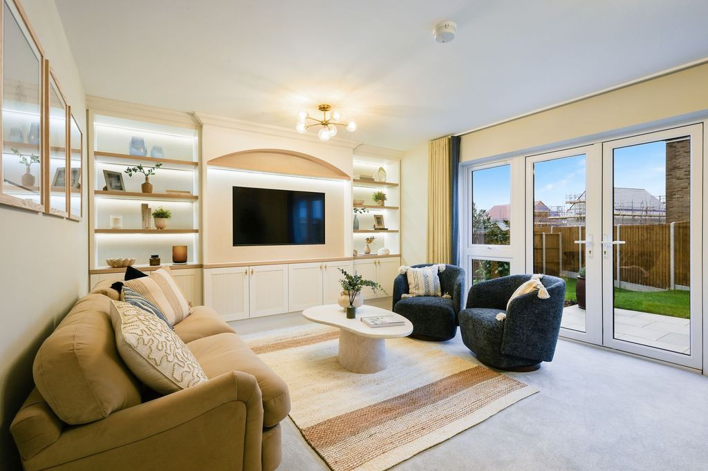 Property photo 2 of 9