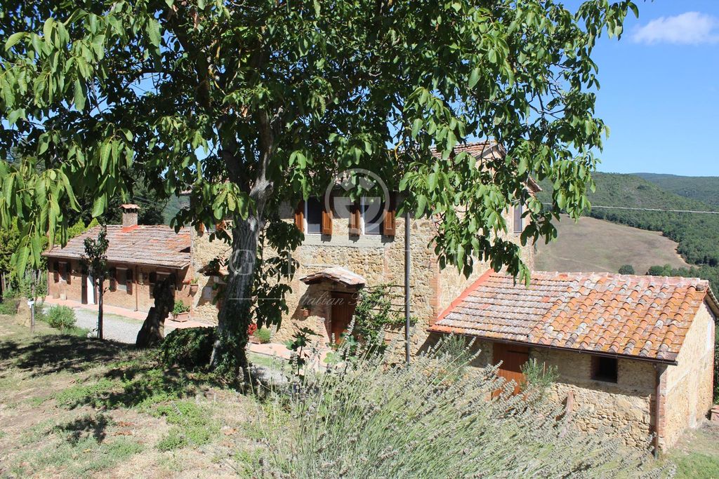Property photo 3 of 22