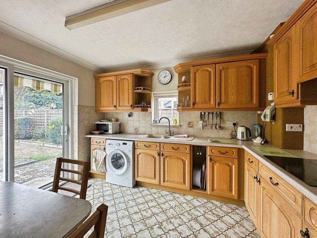 Property photo 3 of 7 Pbox-Img.Jpg