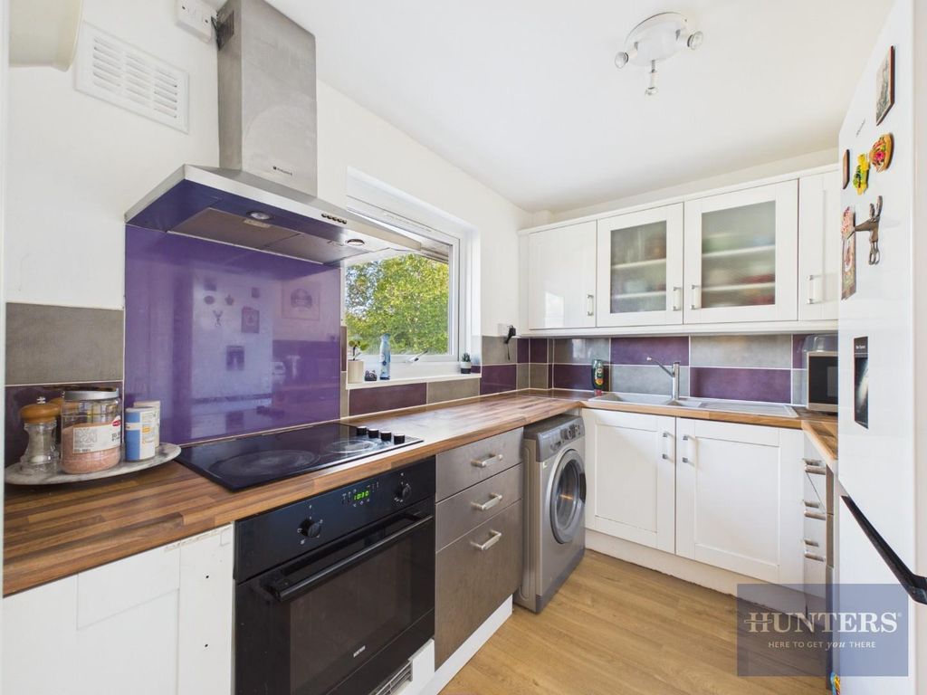 Property photo 2 of 8 Cam02975G0-Pr0259-Still001.Jpg