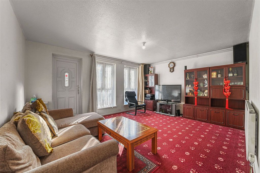 Property photo 1 of 19 Picture No. 16