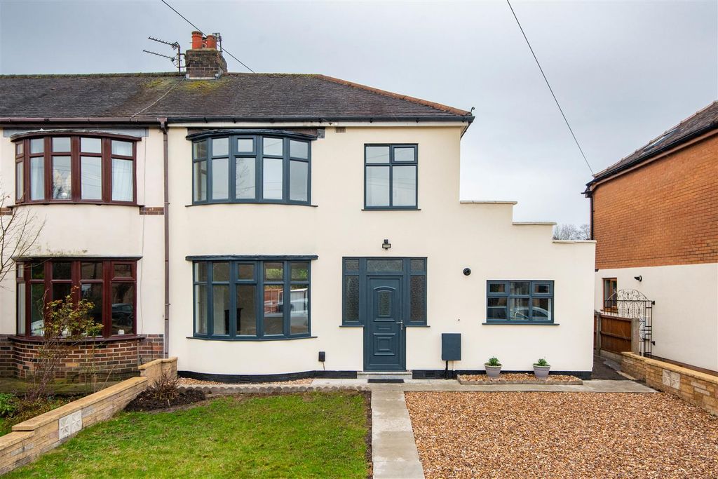 Property photo 1 of 20 Front External