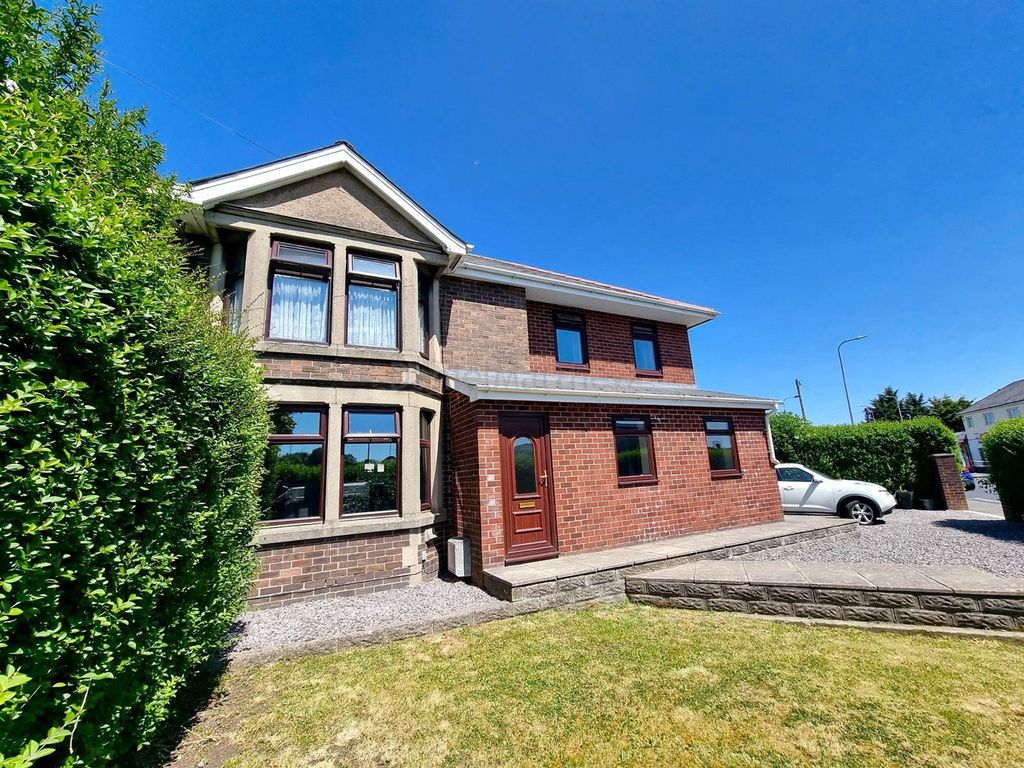 Property photo 1 of 21 Main Photo