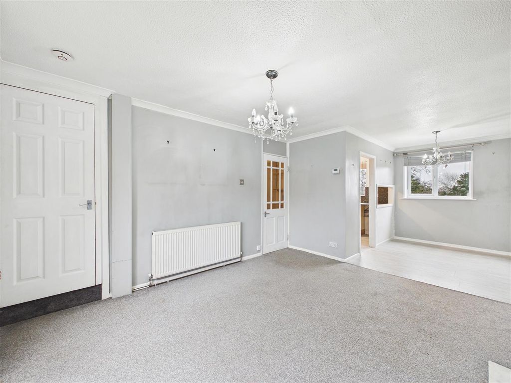 Property photo 2 of 17 Cam05476G0-Pr0119-Still007.Jpg