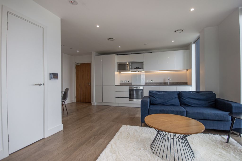 Property photo 2 of 8 2