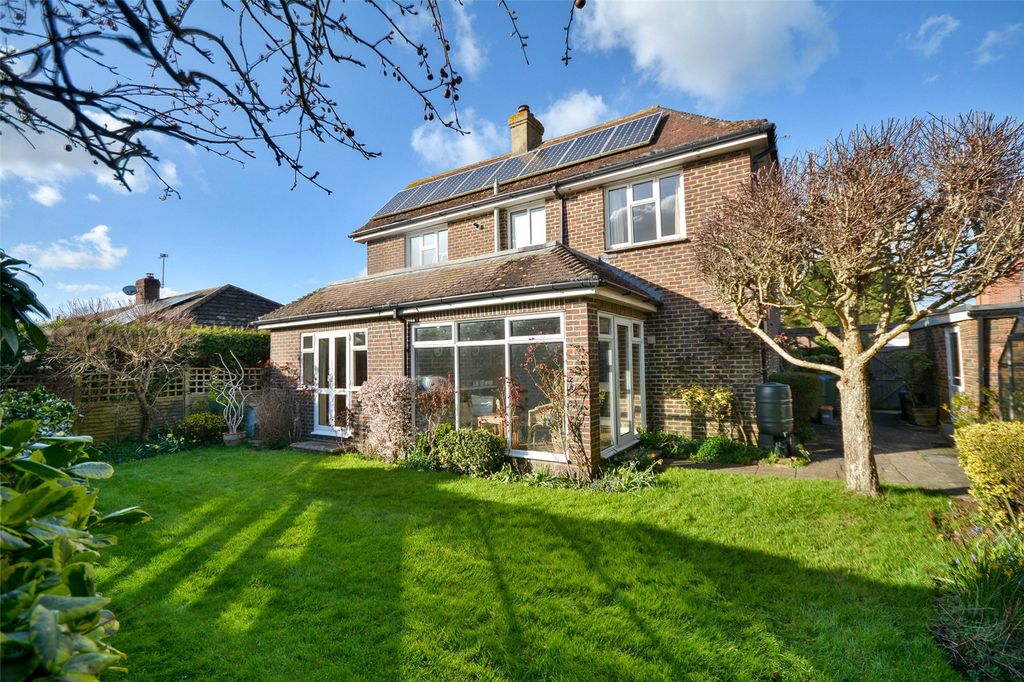 Property photo 3 of 27 Picture No. 32