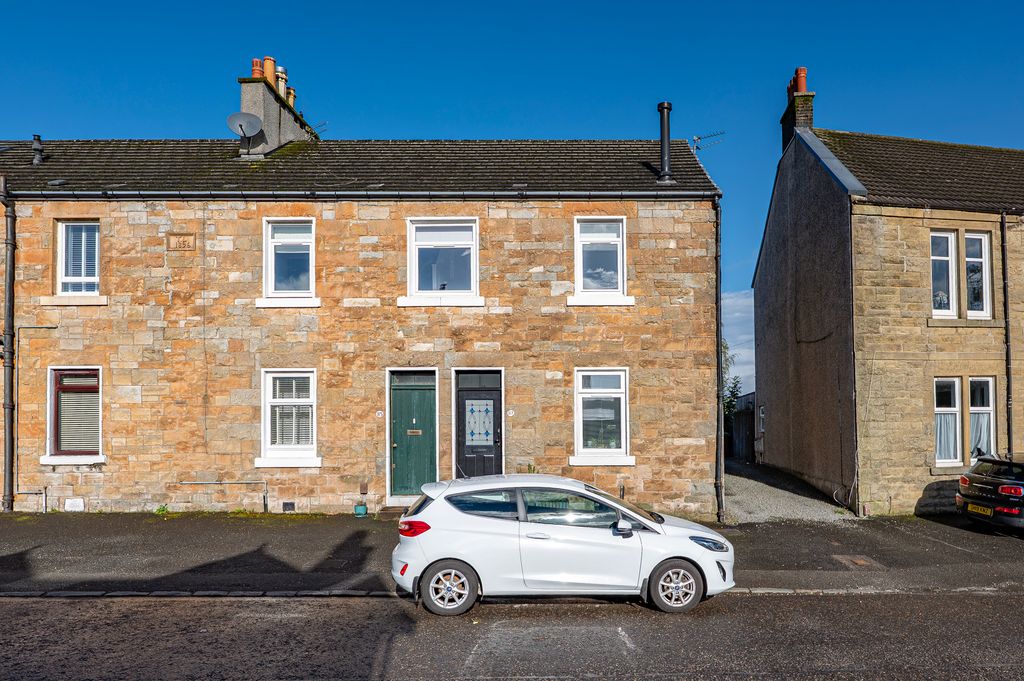 Property photo 1 of 32