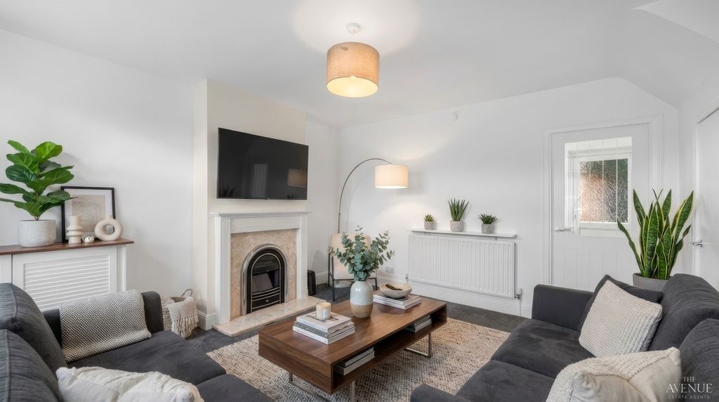 Property photo 2 of 28 5597501