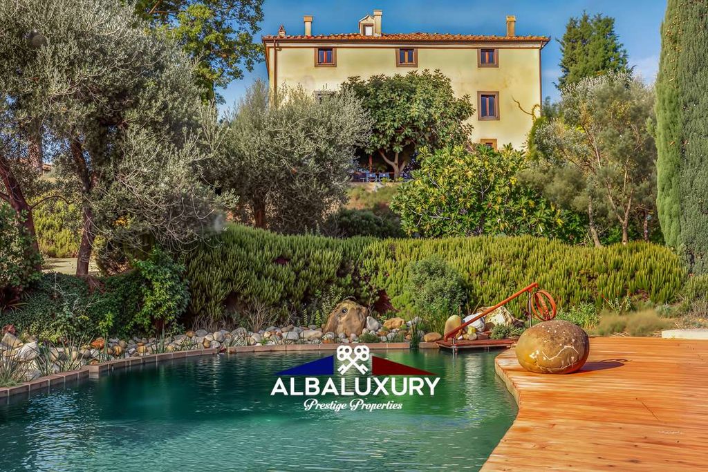 Property photo 1 of 34