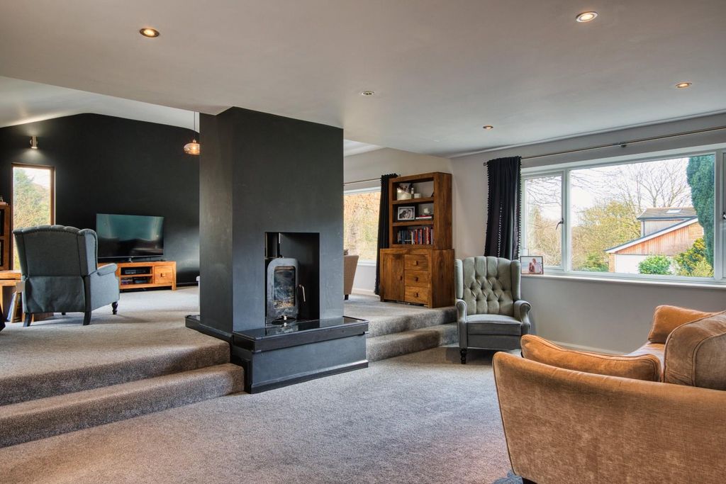 Property photo 3 of 19 Show-Home (11).Jpg