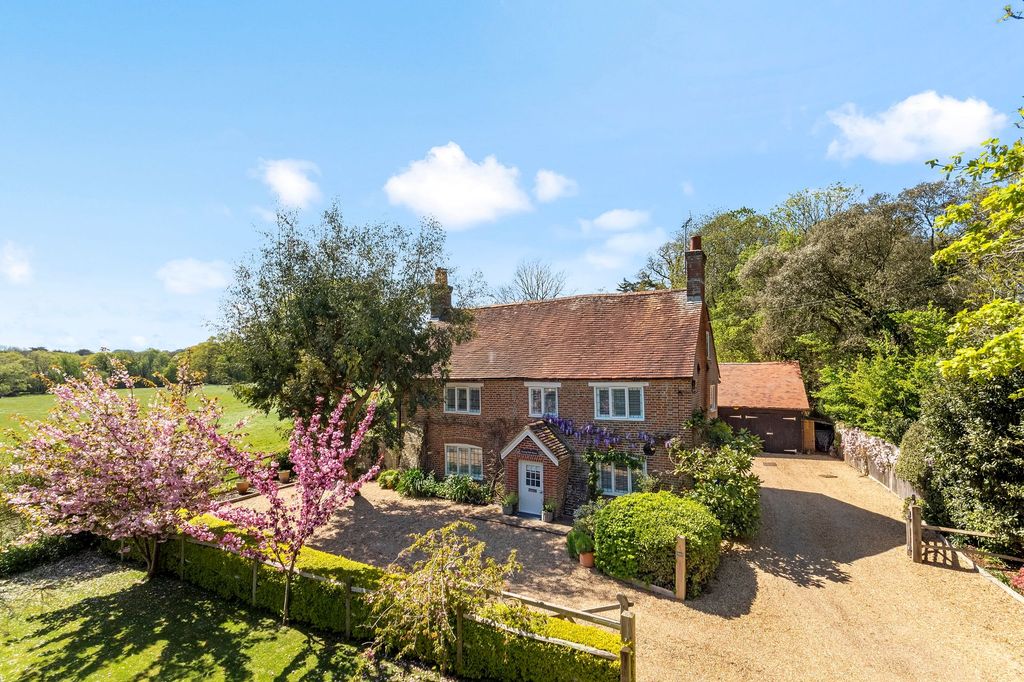 Property photo 1 of 22 Front