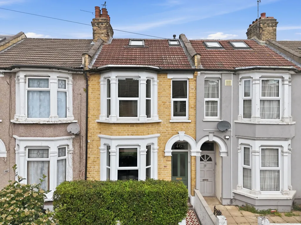 Waterloo Road, Leyton E10 – pohled 3