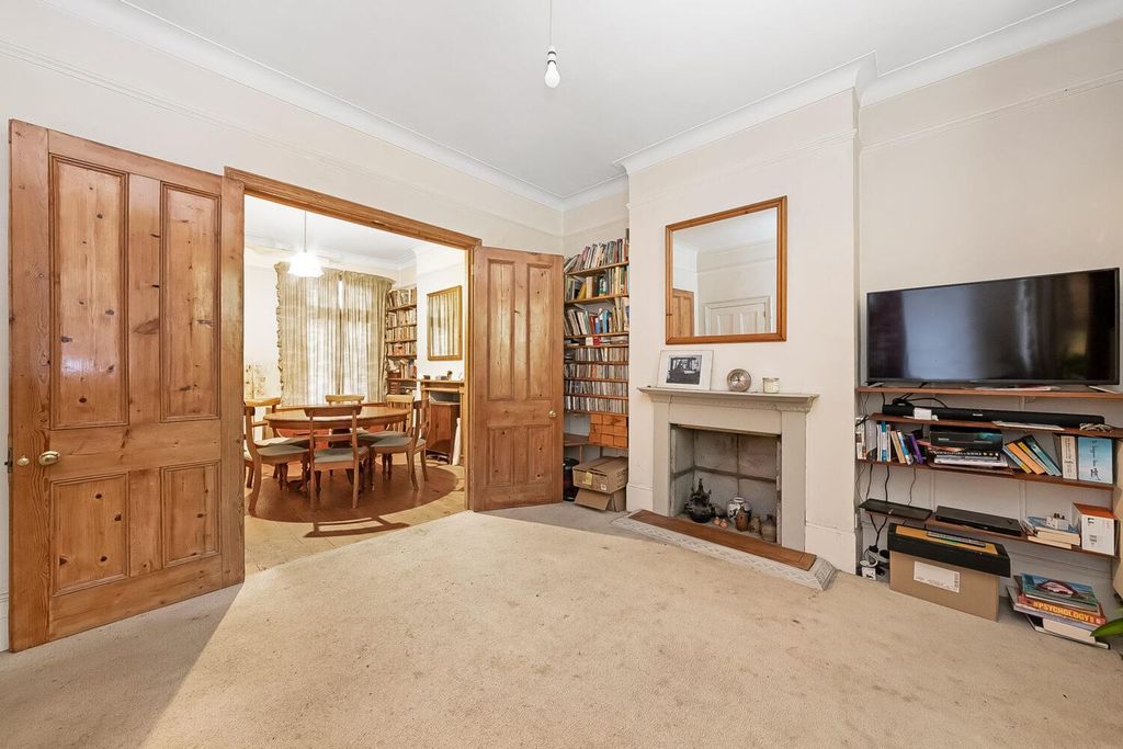 Property photo 2 of 12 2.Jpg