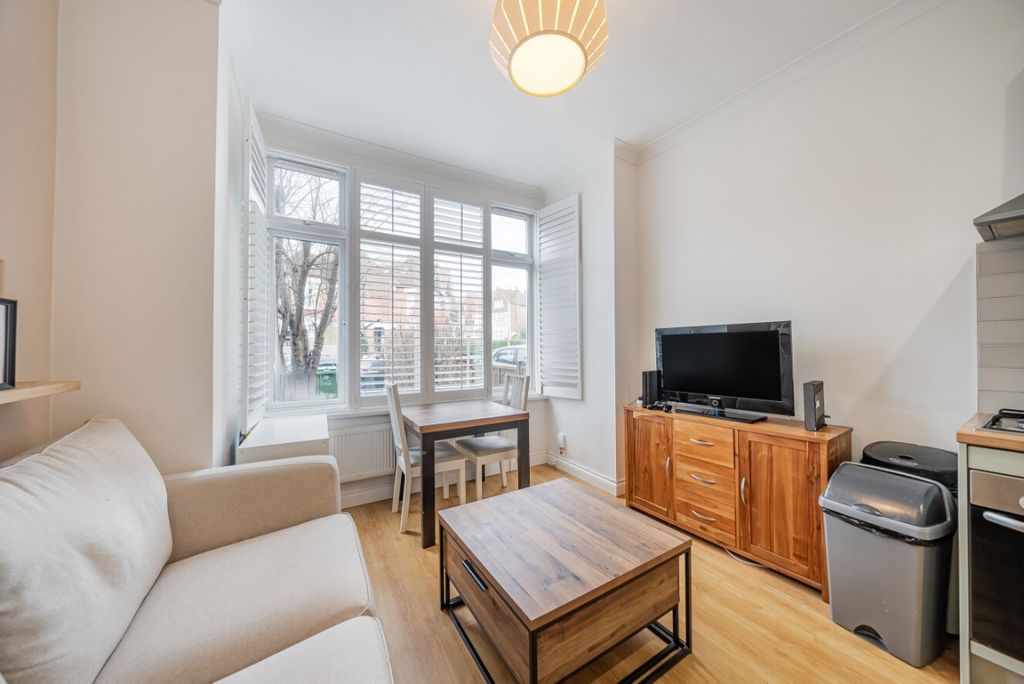 Property photo 2 of 13 1237629 (2)