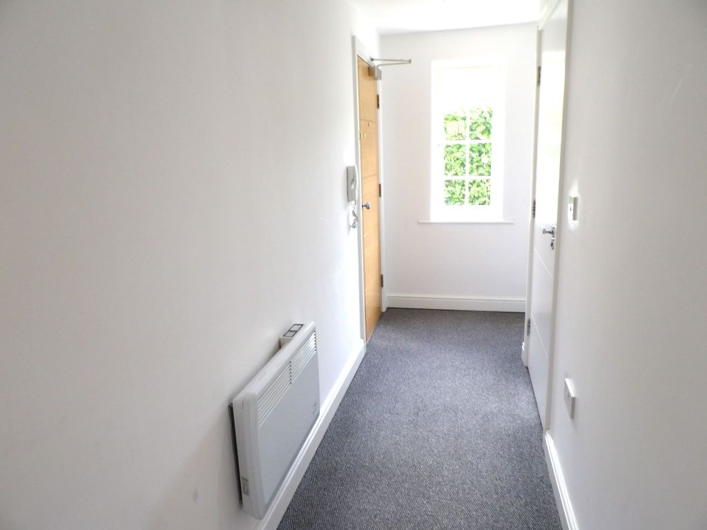 Property photo 3 of 13 Photograph 3