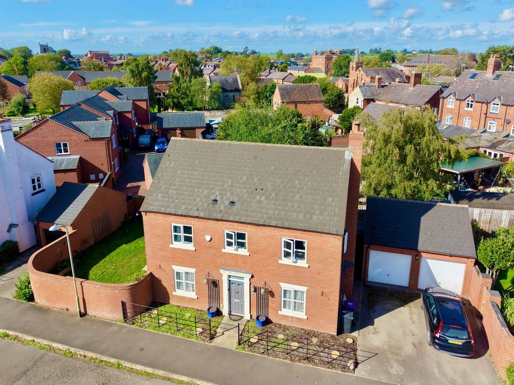 Property photo 1 of 22