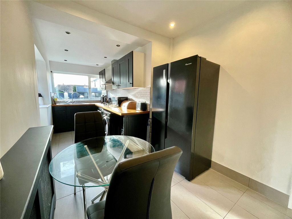 Property photo 1 of 15 Kitchen Diner