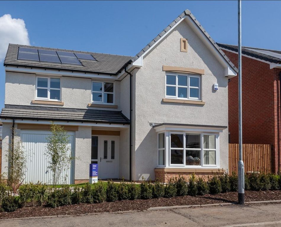 Property photo 1 of 17 Limewood External.Jpg