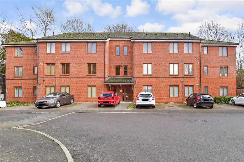 Property photo 1 of 7 External (Web)