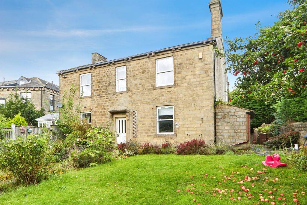 Property photo 1 of 25