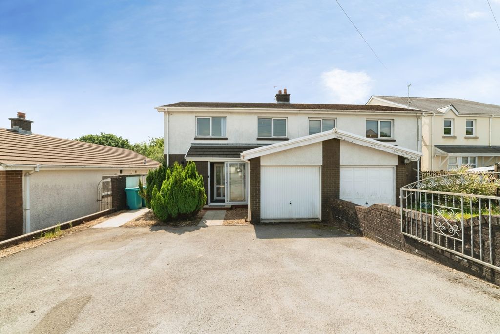 Property photo 1 of 20 Pbox-Img.Jpg