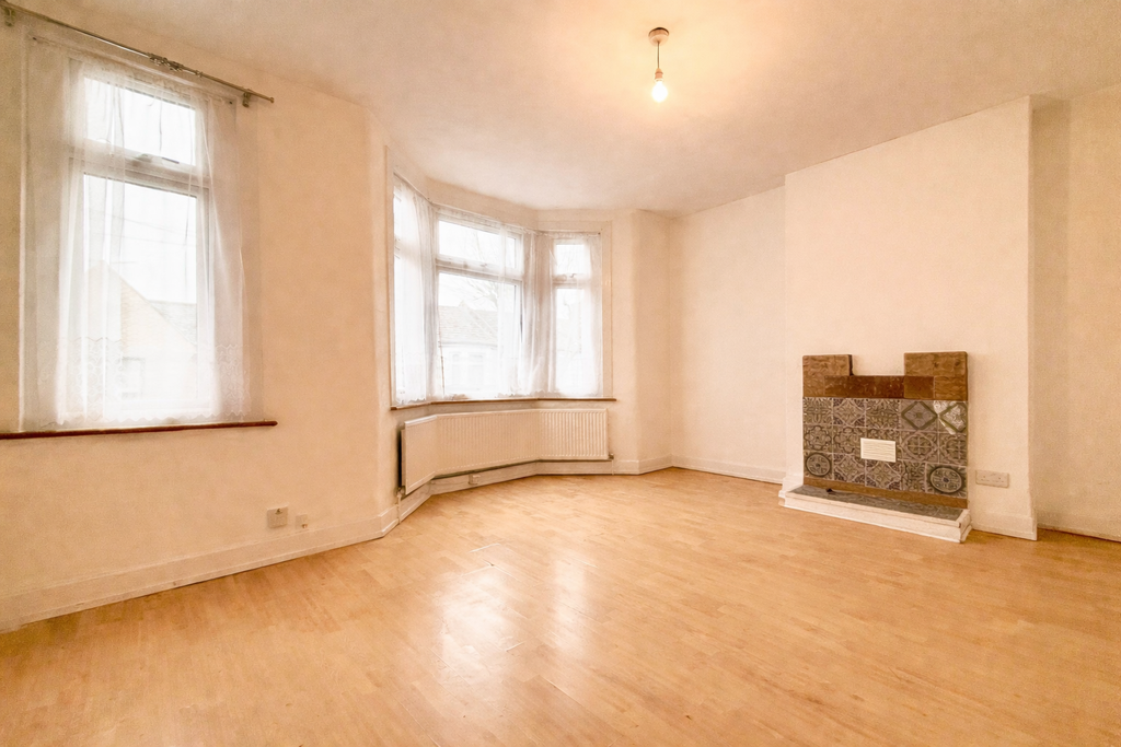 Property photo 2 of 5