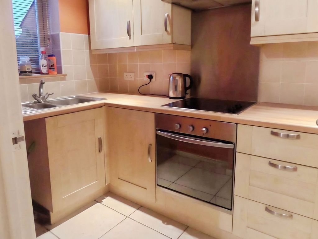 Property photo 3 of 6