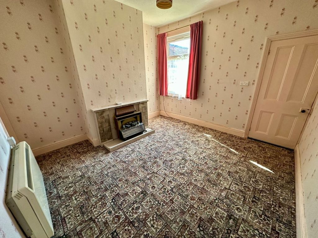 Property photo 3 of 10 Image 3