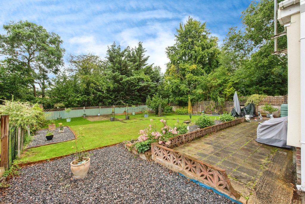 Property photo 2 of 15