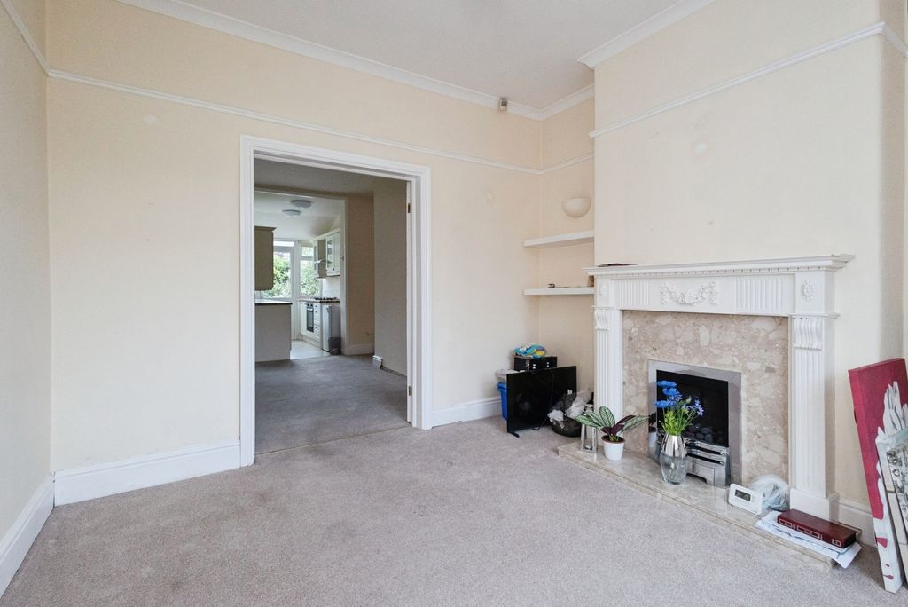 Property photo 3 of 23 Pbox-Img.Jpg