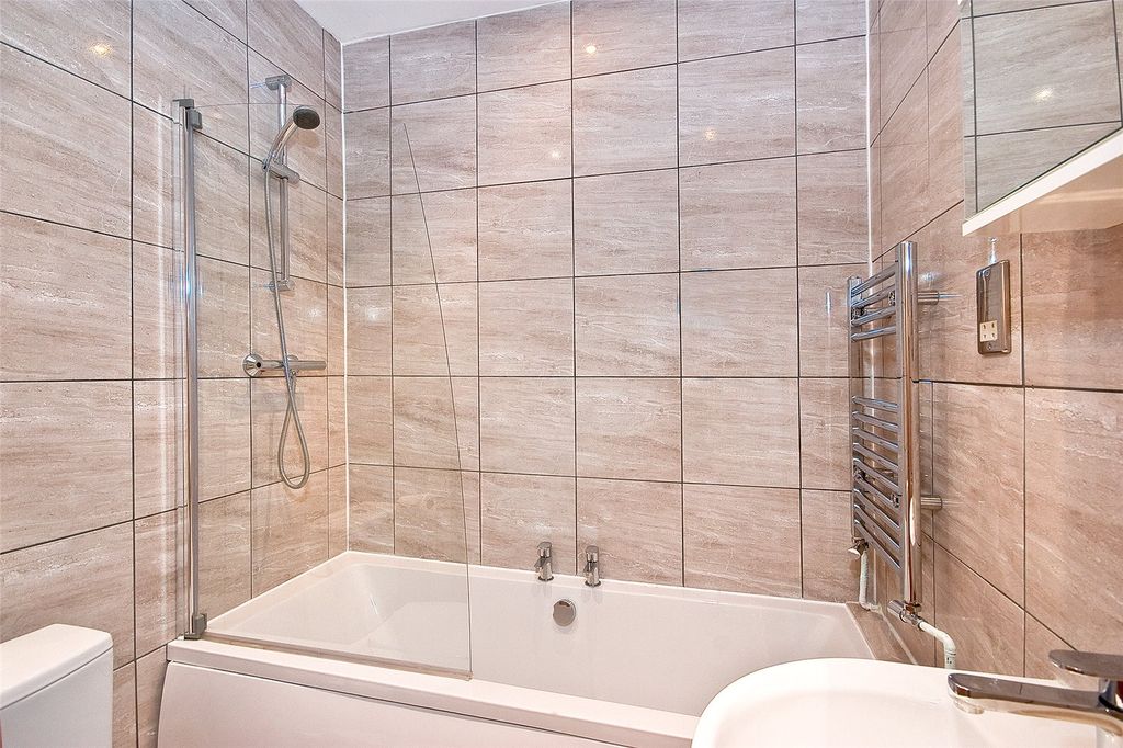 Property photo 3 of 8 Picture No. 08