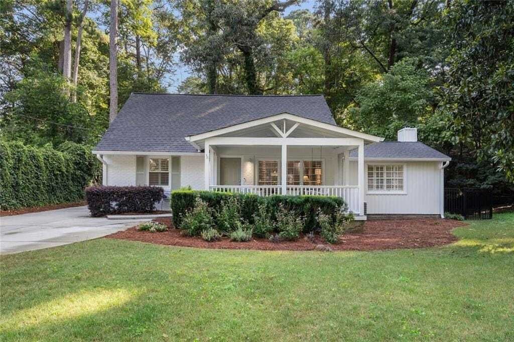 Property photo 1 of 1