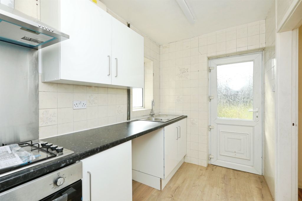 Property photo 2 of 9 Image